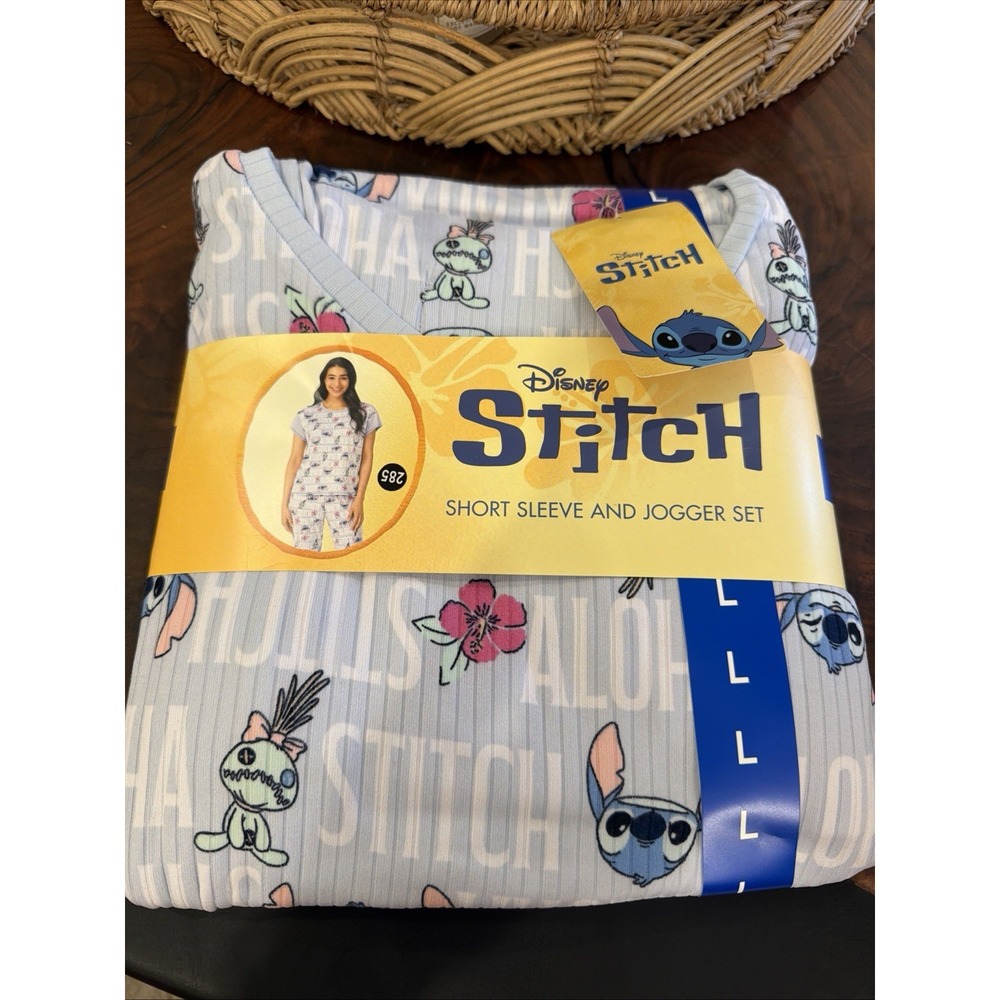 Disney Women's 2-Piece Stitch Short Sleeve And Jogger Pajama Set, Blue, Size L